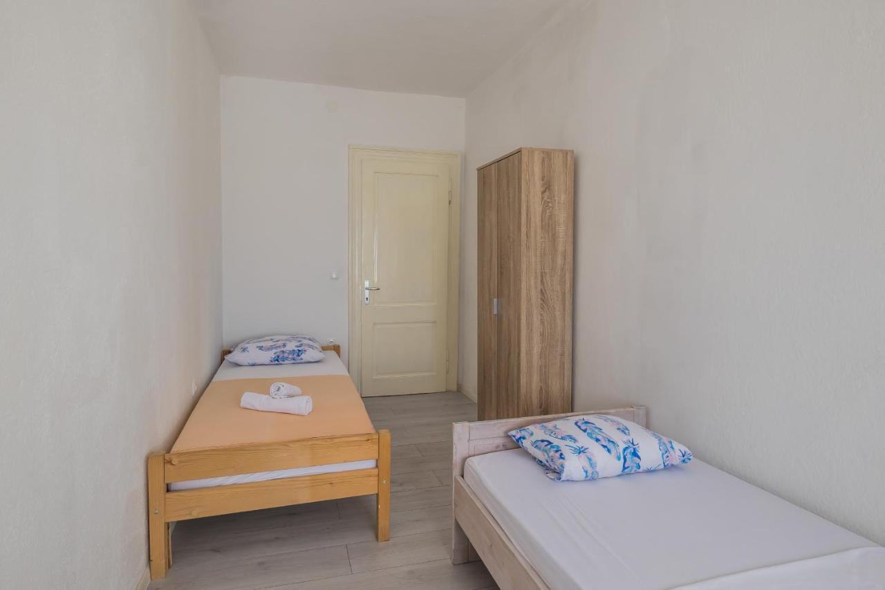 Seafront Apartments Karlo Kaštela Eksteriør bilde