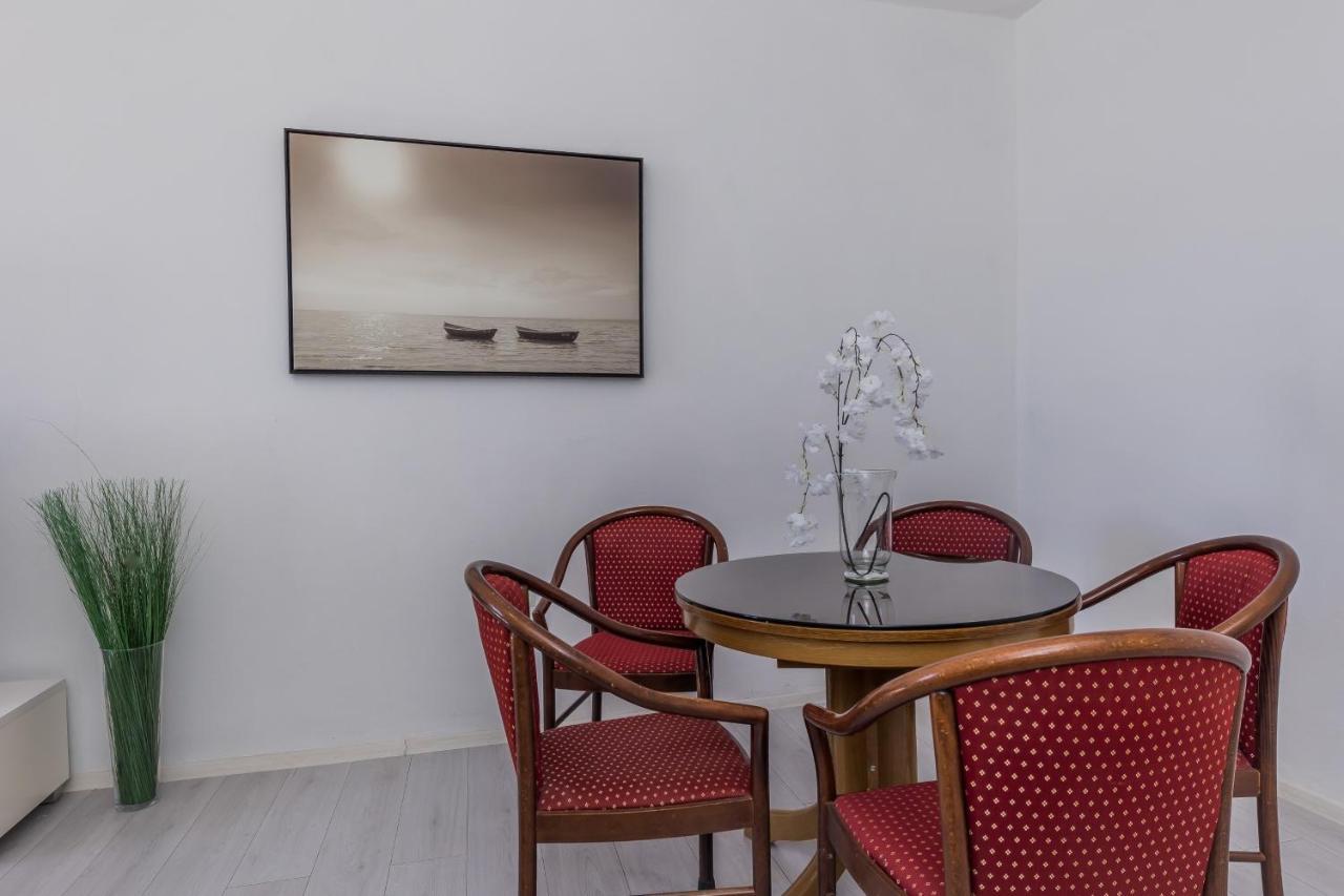Seafront Apartments Karlo Kaštela Eksteriør bilde